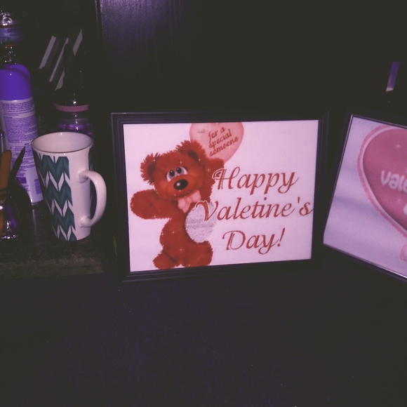 Picture frames - Picture 2 of 8